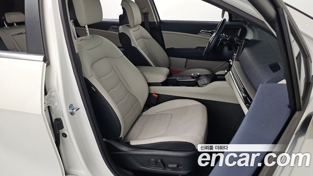 Kia Sportage (V) Gasoline 1.6 Turbo 2WD Signature 2026 — фото 26