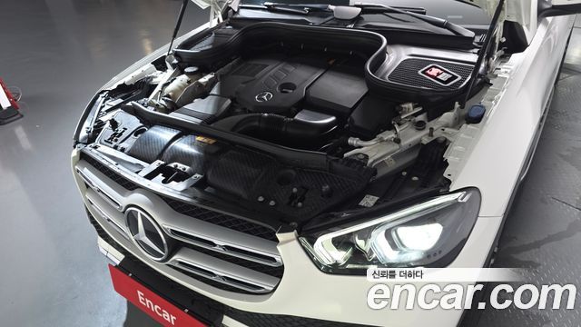 Mercedes-Benz GLE-Class (W167) GLE300d 4MATIC 2020 — фото 6