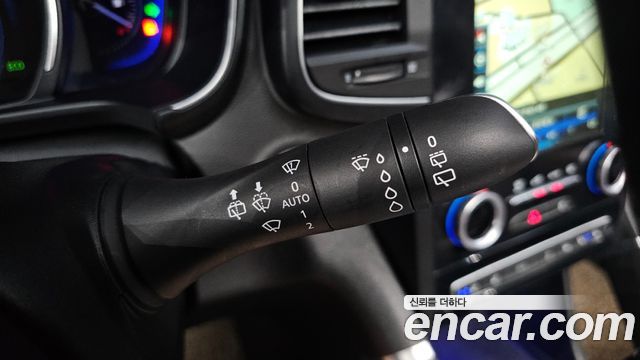 Renault Korea QM6 Diesel 4WD RE Signature 2017 — фото 27