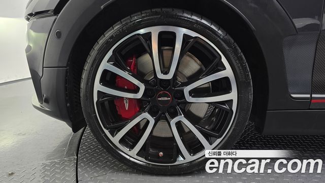 MINI Cooper S Clubman JCW T51 Edition 2020 — фото 5