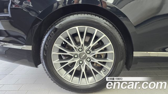 Genesis G80 (RG3) Gasoline 2.5 Turbo AWD 2022 — фото 5