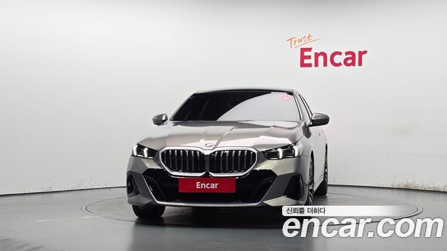 BMW 5 Series (G60) 530i xDrive M Sport 2026 — фото 3