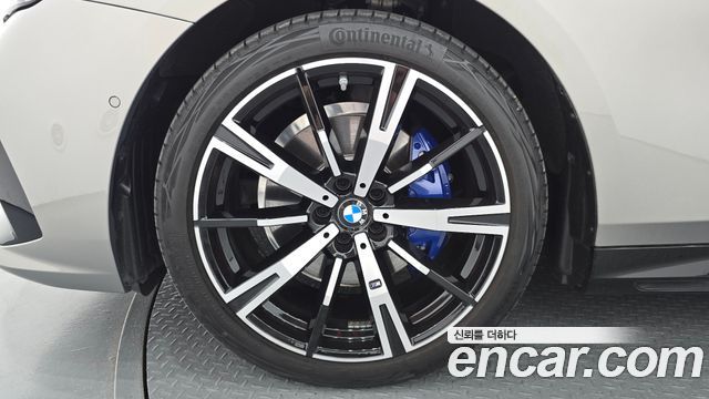 BMW 5 Series (G60) 530i xDrive M Sport 2026 — фото 5