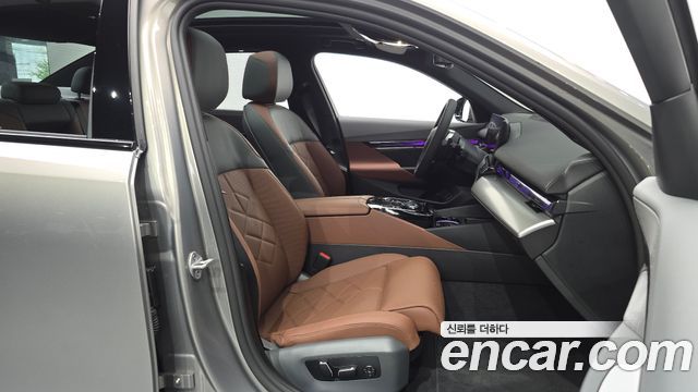 BMW 5 Series (G60) 530i xDrive M Sport 2026 — фото 11