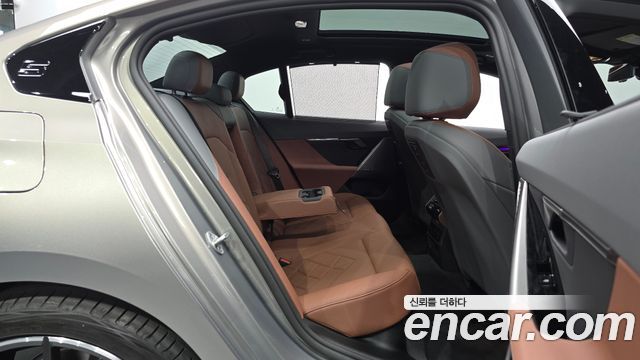 BMW 5 Series (G60) 530i xDrive M Sport 2026 — фото 12