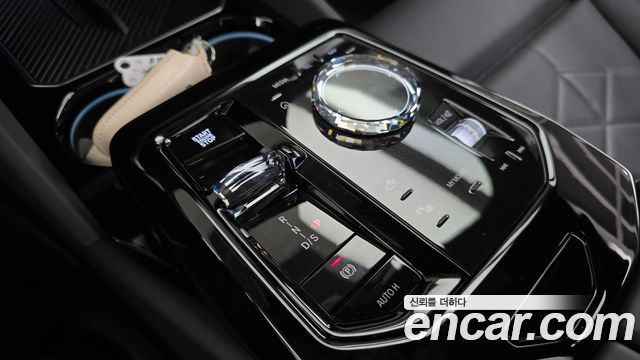 BMW 5 Series (G60) 530i xDrive M Sport 2025 — фото 9