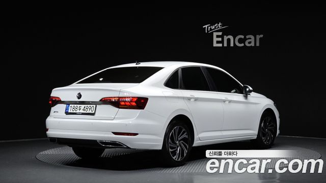 Volkswagen Jetta (VII) 1.4 TSI Premium 2020 — фото 2