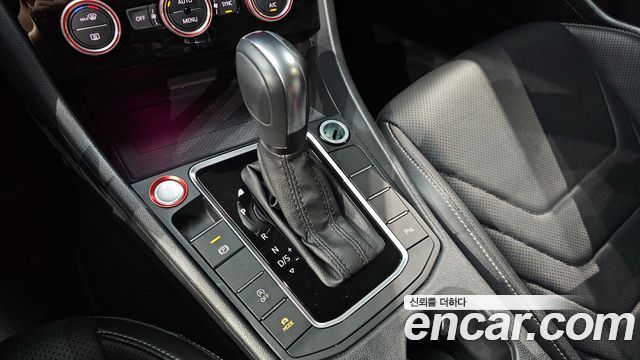 Volkswagen Jetta (VII) 1.4 TSI Premium 2020 — фото 9