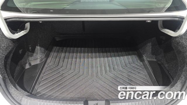 Volkswagen Jetta (VII) 1.4 TSI Premium 2020 — фото 31