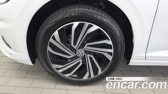 Volkswagen Jetta (VII) 1.4 TSI Premium 2021 — фото 5