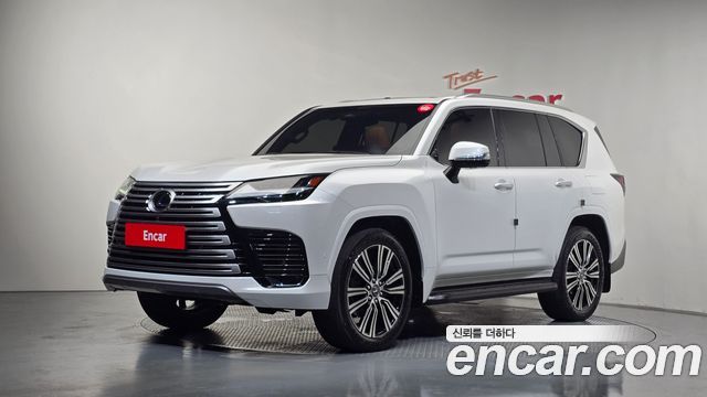 Lexus LX (IV) 700h Luxury