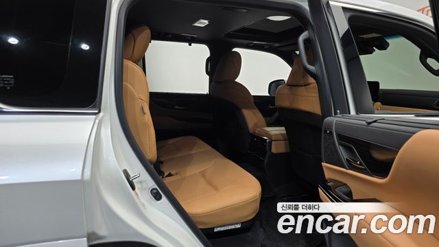 Lexus LX (IV) 700h Luxury 2025 — фото 11