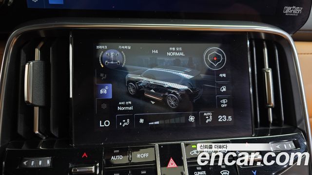 Lexus LX (IV) 700h Luxury 2025 — фото 34