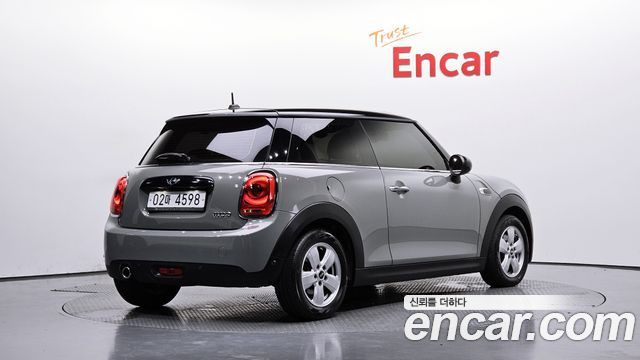 MINI Cooper Standard Third Generation 2018 — фото 2