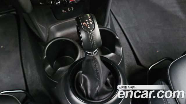 MINI Cooper Standard Third Generation 2018 — фото 9
