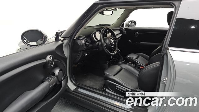 MINI Cooper Standard Third Generation 2018 — фото 10