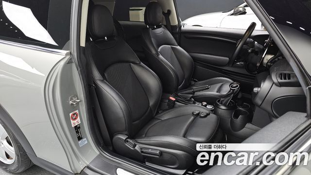 MINI Cooper Standard Third Generation 2018 — фото 11
