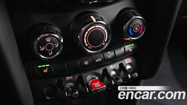 MINI Cooper Standard Third Generation 2018 — фото 17