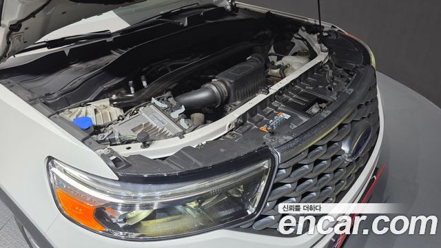 Ford Explorer (VI) 3.0 Platinum 4WD 2021 — фото 6