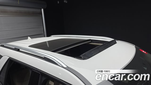 Ford Explorer (VI) 3.0 Platinum 4WD 2021 — фото 19