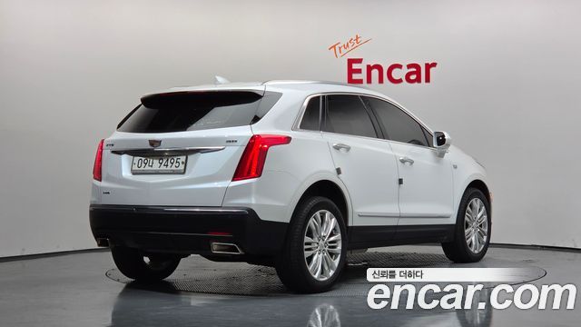Cadillac XT5 3.6 Premium Plus AWD 2018 — фото 2