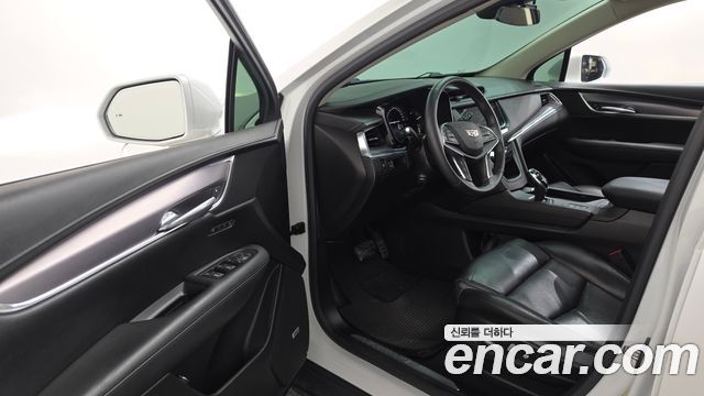 Cadillac XT5 3.6 Premium Plus AWD 2018 — фото 10