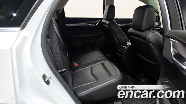 Cadillac XT5 3.6 Premium Plus AWD 2018 — фото 11