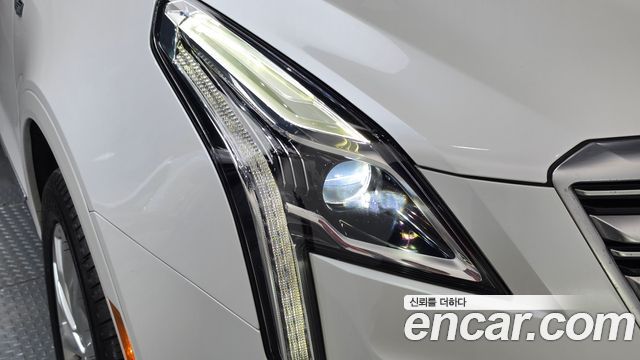 Cadillac XT5 3.6 Premium Plus AWD 2018 — фото 22