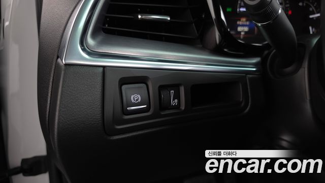 Cadillac XT5 3.6 Premium Plus AWD 2018 — фото 28