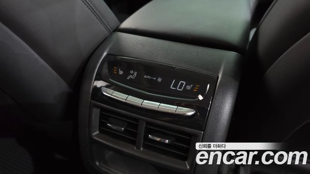 Cadillac XT5 3.6 Premium Plus AWD 2018 — фото 35