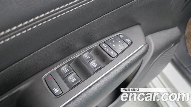 Renault Korea SM6 2.0 LPe Feel 2023 — фото 16