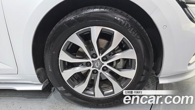 Renault Korea SM6 2.0 LPe Feel 2023 — фото 27