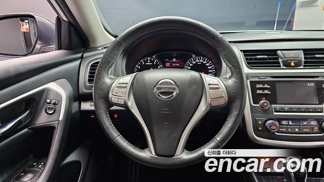Nissan Altima 2.5 Smart L33 2017 — фото 13
