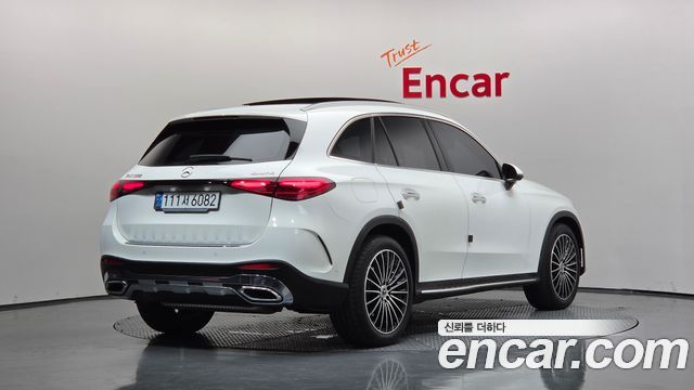 Mercedes-Benz GLC-Class (X254) GLC300 4MATIC AMG Line 2025 — фото 2