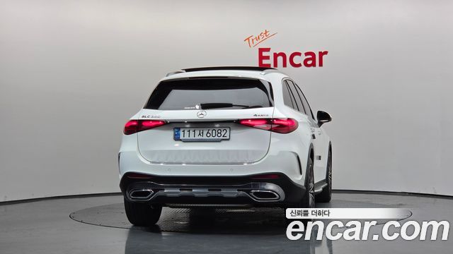 Mercedes-Benz GLC-Class (X254) GLC300 4MATIC AMG Line 2025 — фото 4