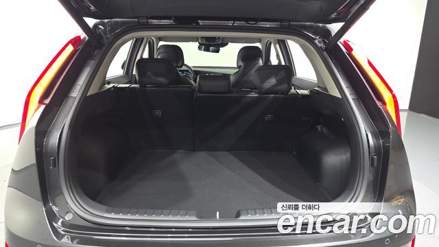 Kia Niro Prestige 2026 — фото 20