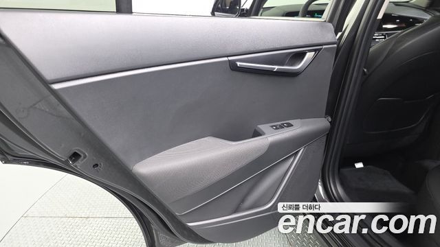 Kia Niro Prestige 2026 — фото 25