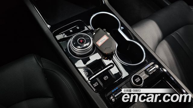 Kia K5 (III) 2.0 Prestige 2024 — фото 9