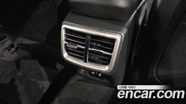 Kia K5 (III) 2.0 Prestige 2024 — фото 31