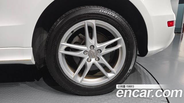 Audi Q5 3.0 TFSI Quattro 8R 2017 — фото 27