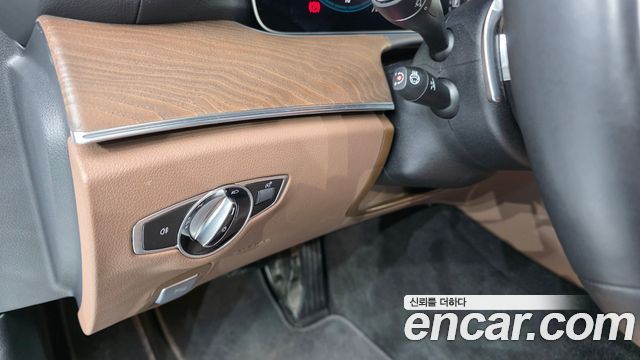 Mercedes-Benz E-Class (W213) E250 Exclusive 2023 — фото 18