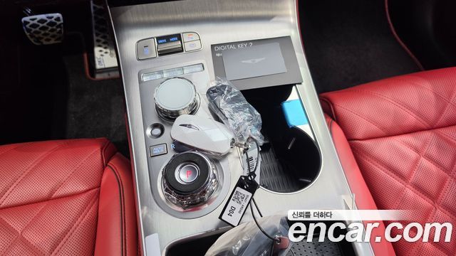 Genesis GV70 2.5T Gasoline 2WD 2025 — фото 9