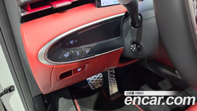 Genesis GV70 2.5T Gasoline 2WD 2025 — фото 19