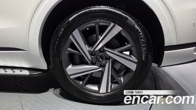 Genesis GV70 2.5T Gasoline 2WD 2025 — фото 21