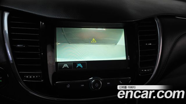 Chevrolet Trax 1.4 Premier 2019 — фото 14