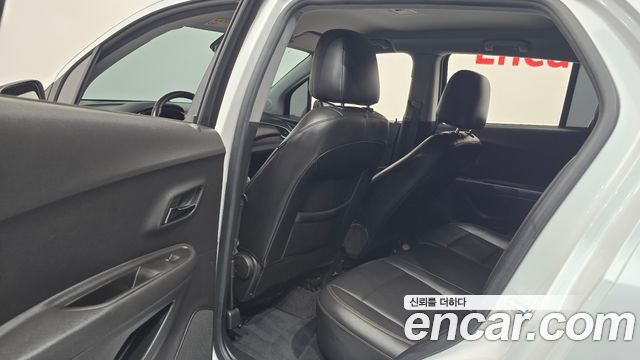 Chevrolet Trax 1.4 Premier 2019 — фото 29