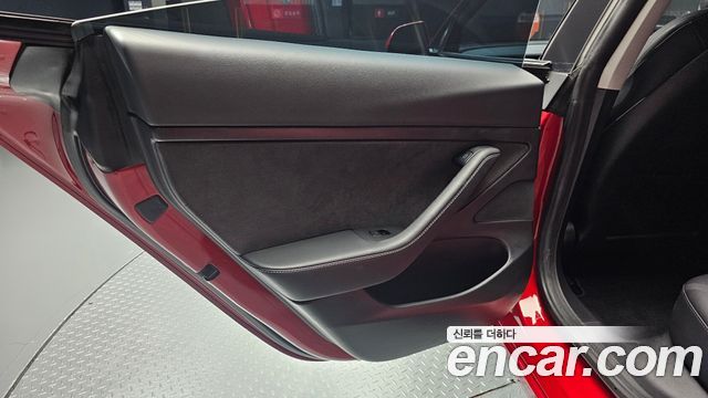 Tesla Model 3 Standard Range Plue RWD 2021 — фото 31