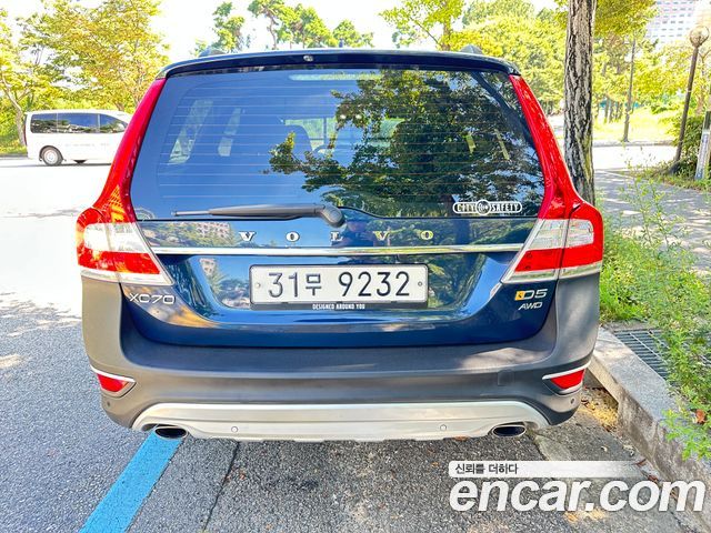Volvo XC70 D5 3rd 2014 — фото 4