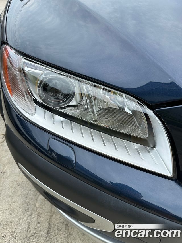 Volvo XC70 D5 3rd 2014 — фото 15