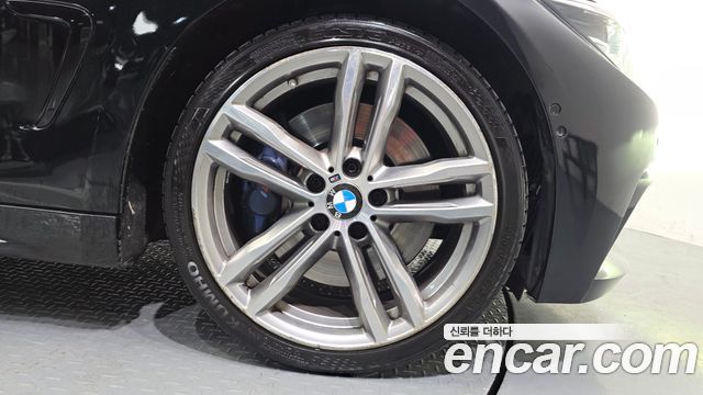 BMW 4 Series (F32) 430i M Sport Convertible 2020 — фото 21